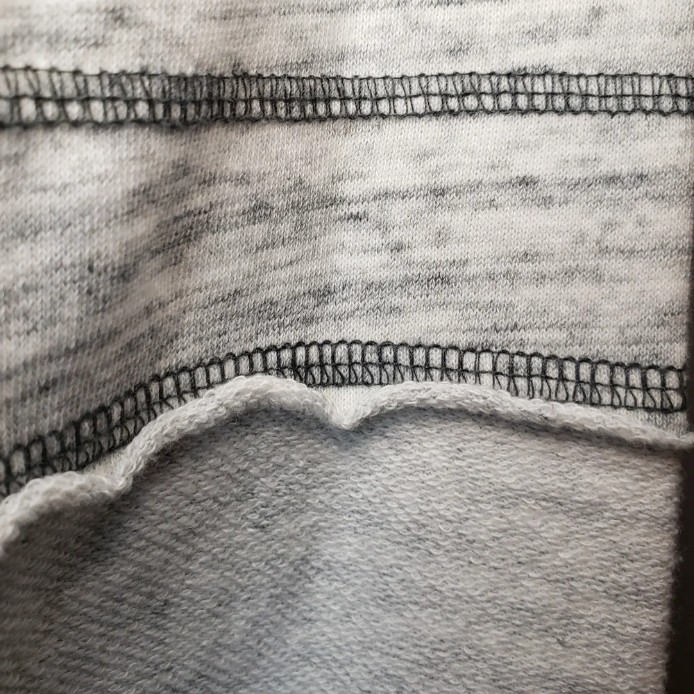 NHL Boston Bruins Raw Edge Raglan Sweatshirt - Picture 5 of 11